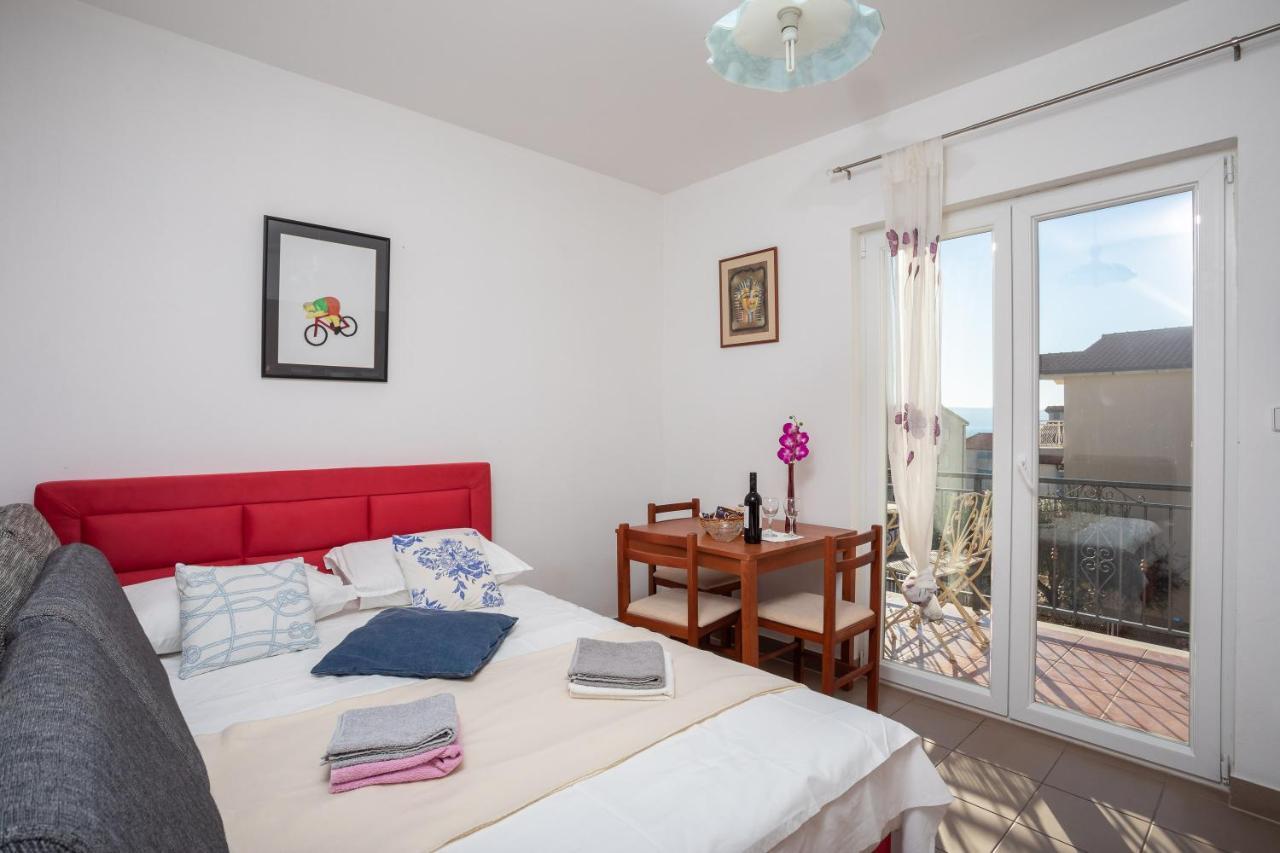 Villa Borzic Omiš Exteriör bild