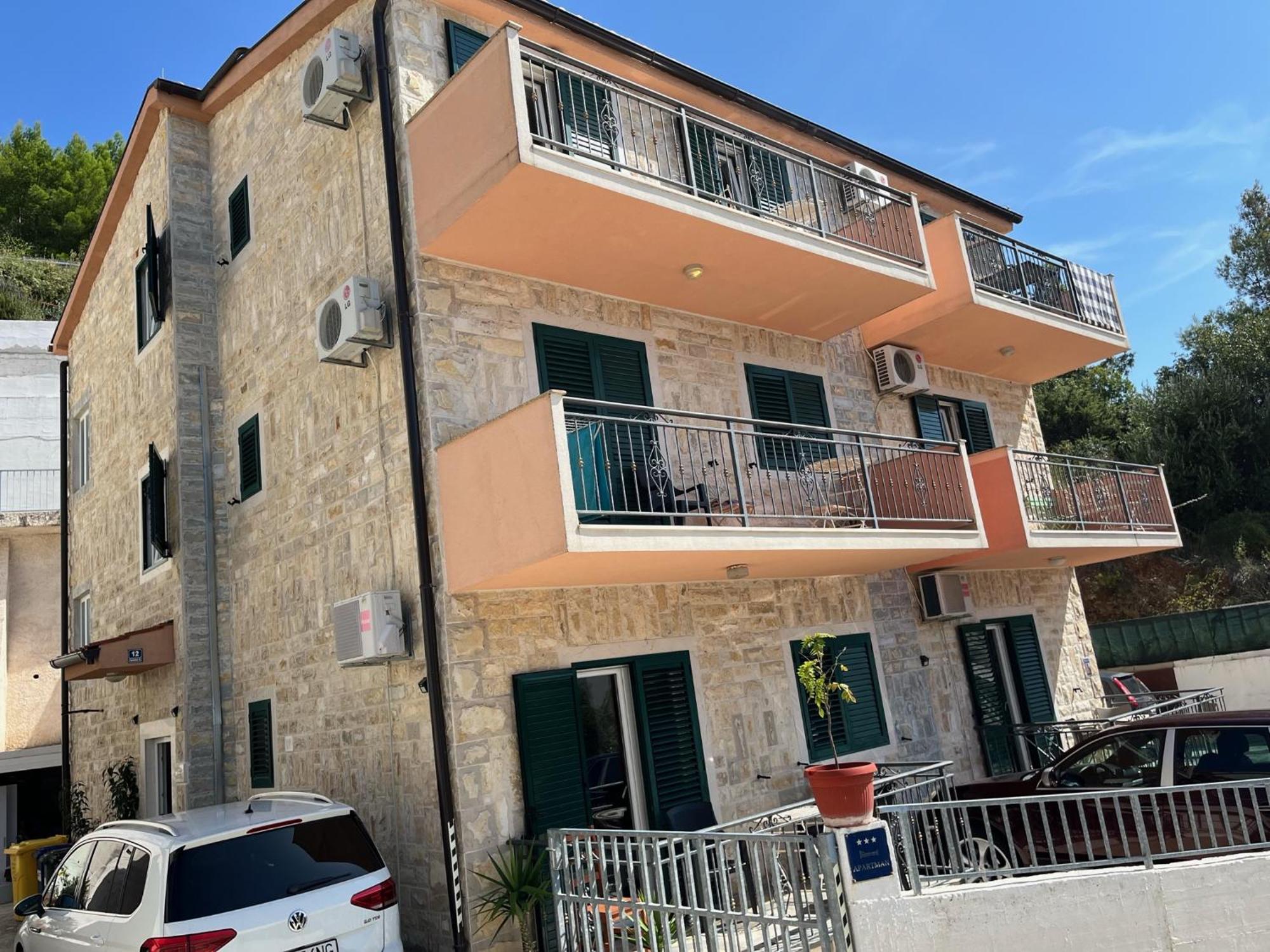 Villa Borzic Omiš Exteriör bild